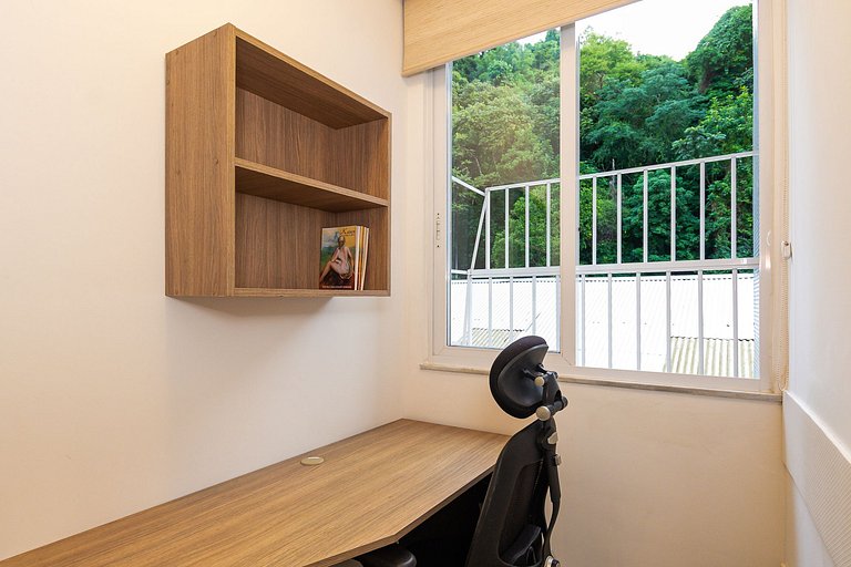 Modernidade e Estilo: Apartamento 2 Qts + Garagem